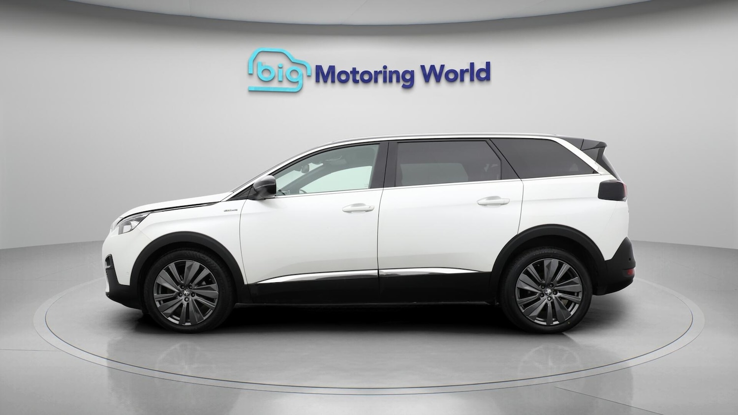 Used Peugeot 5008 2020 for sale - 76771931: Photo 5