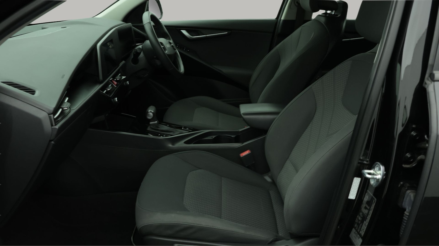 Used Kia Niro 2023 for sale - 78092800: Photo 14