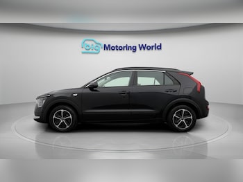 Used Kia Niro 2023 for sale - 78092800: Photo