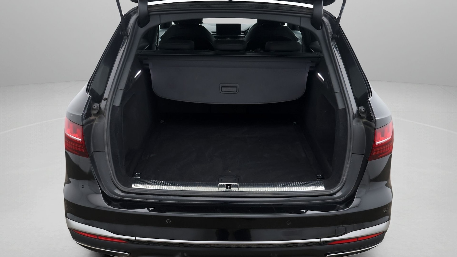 Used Audi A4 2022 for sale - 77669394: Photo 17