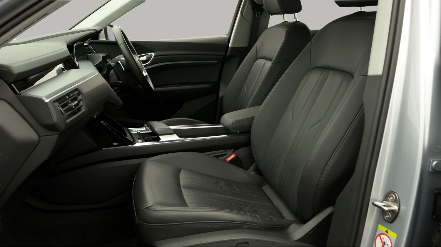 Used Audi e-tron 2022 for sale - 77721782: Photo 14