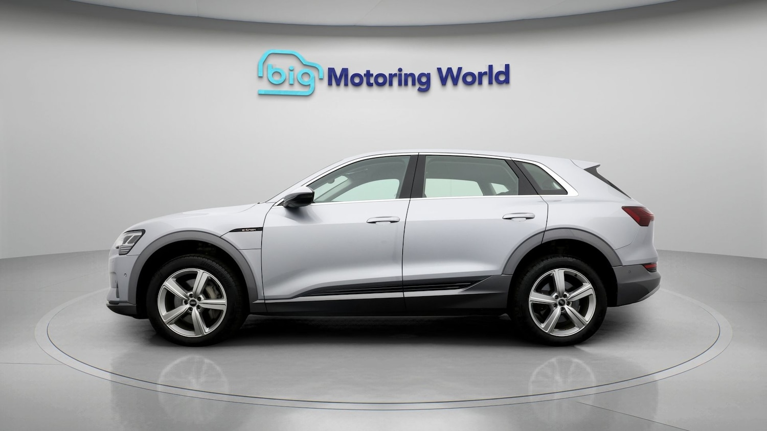 Used Audi e-tron 2022 for sale - 77721782: Photo 4