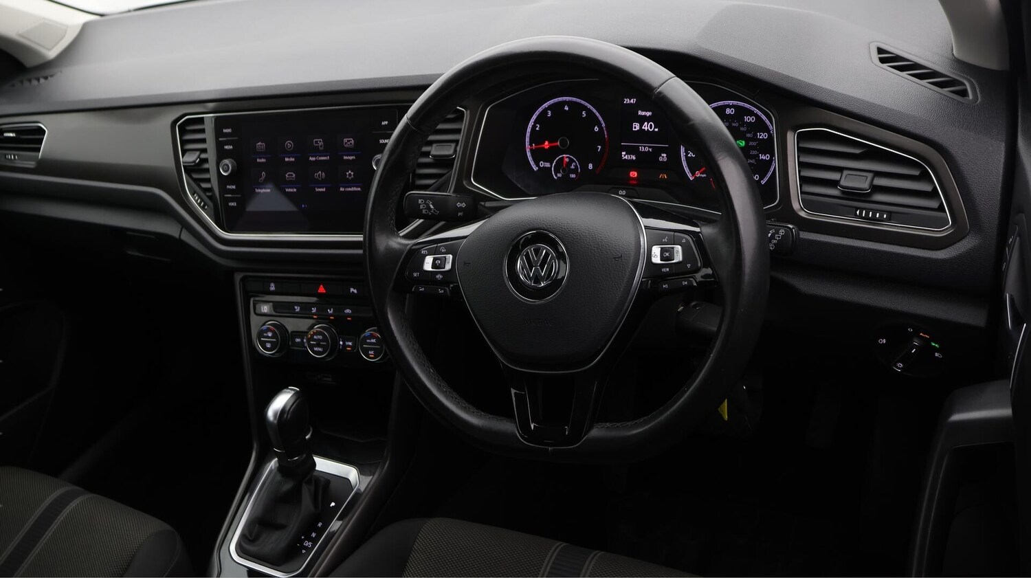 Used Volkswagen T-Roc 2019 for sale - 76561896: Photo 10