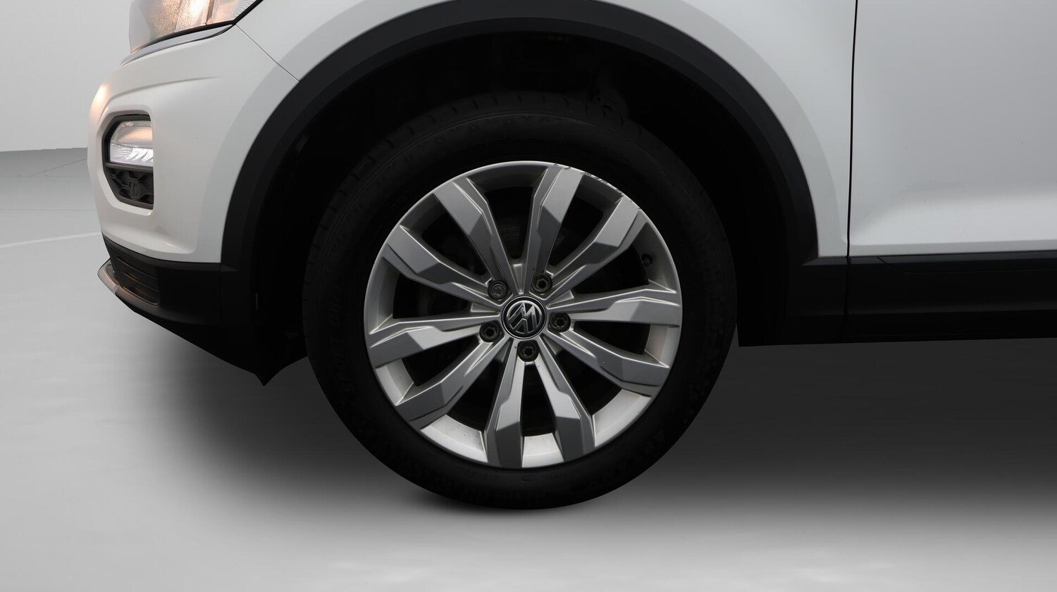 Used Volkswagen T-Roc 2019 for sale - 76561896: Photo 19