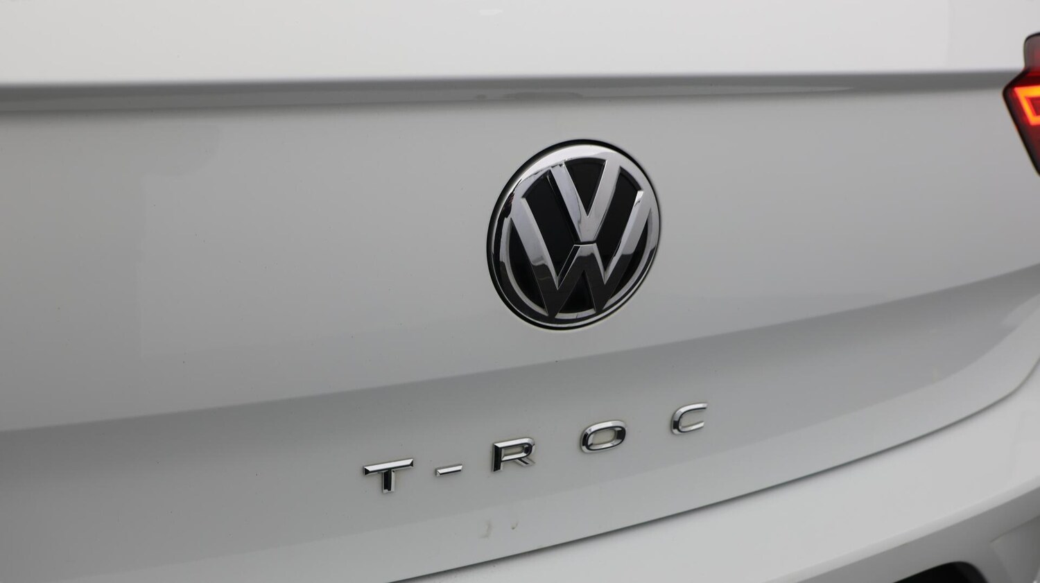 Used Volkswagen T-Roc 2019 for sale - 76561896: Photo 21