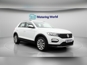 Used Volkswagen T-Roc 2019 for sale - 76561896: Photo