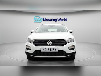 Used Volkswagen T-Roc 2019 for sale - 76561896: Photo