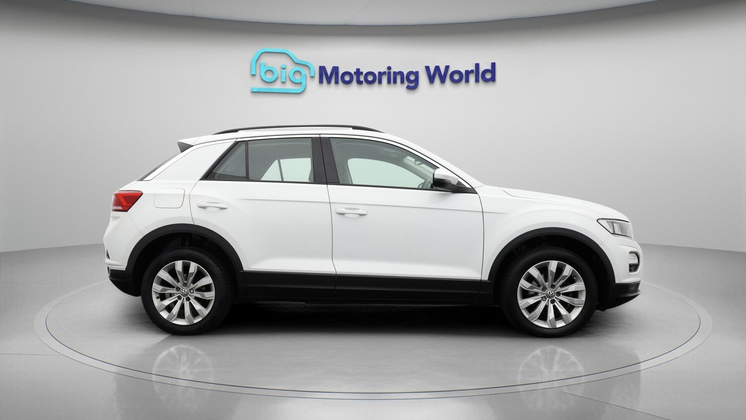 Used Volkswagen T-Roc 2019 for sale - 76561896: Photo 9