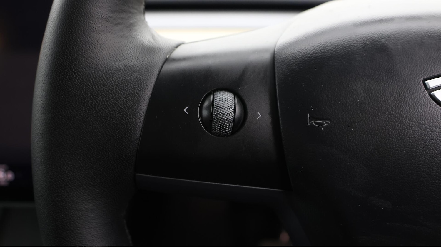 Used Tesla Model Y 2022 for sale - 76433036: Photo 24