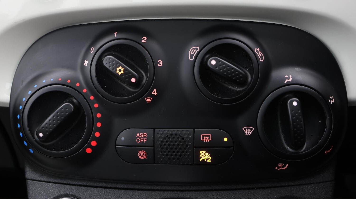 Used Fiat 500 2023 for sale - 76138438: Photo 17