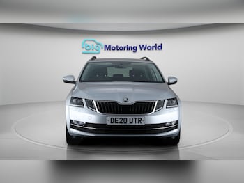 Used Skoda Octavia 2020 for sale - 75883982: Photo