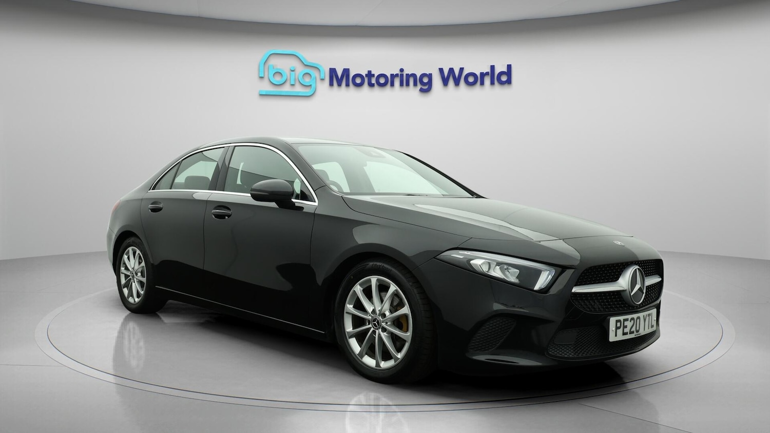 Used Mercedes-Benz A-Class 2020 for sale - 76175193: Photo 2