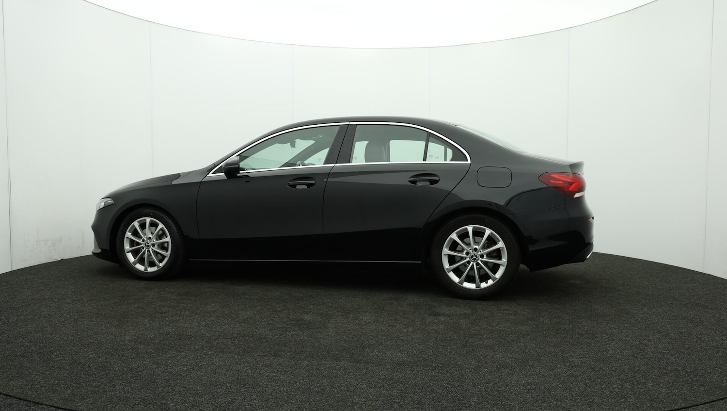 Used Mercedes-Benz A-Class 2020 for sale - 76175193: Photo 74