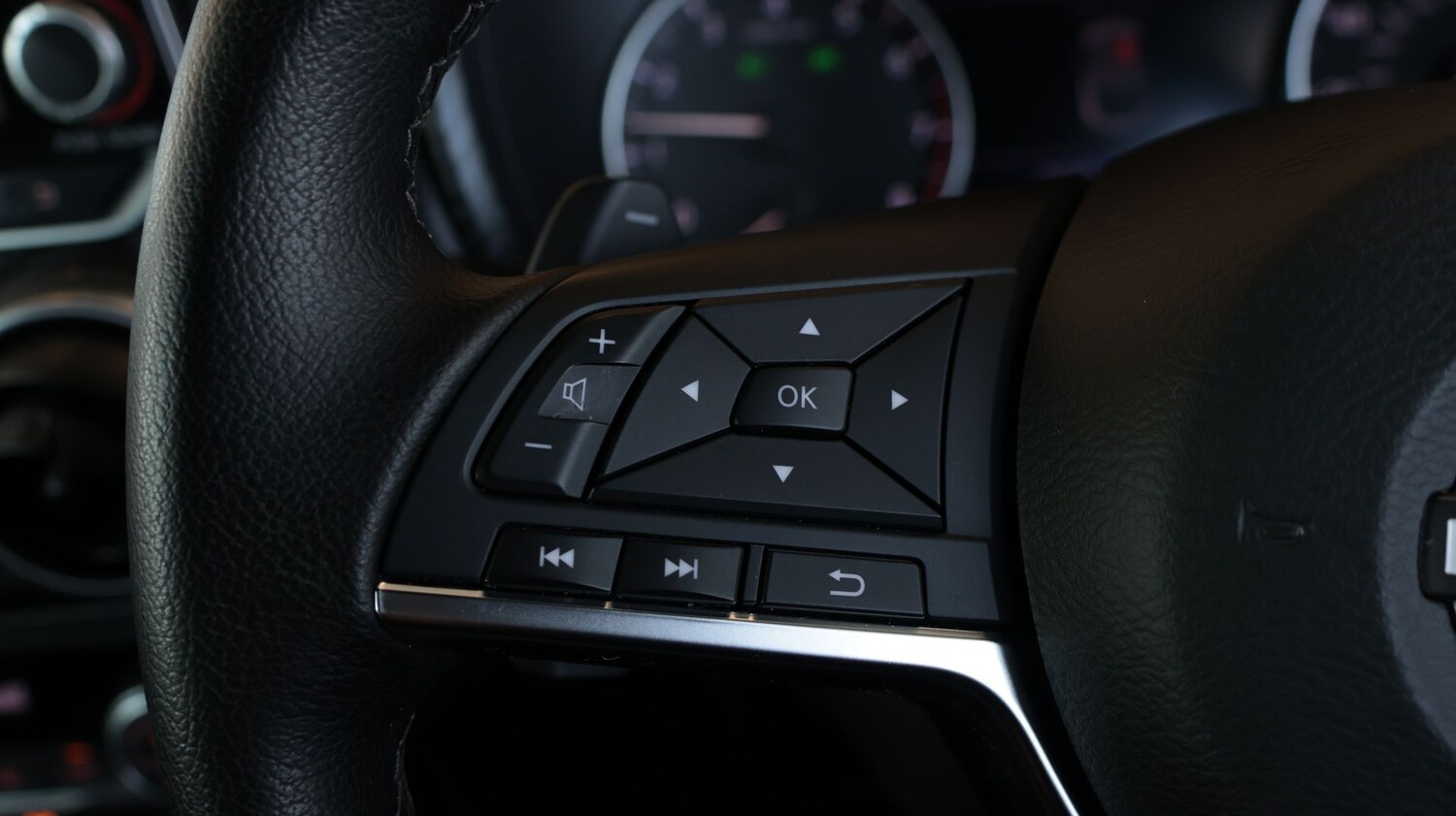 Used Nissan Juke 2023 for sale - 77938635: Photo 23