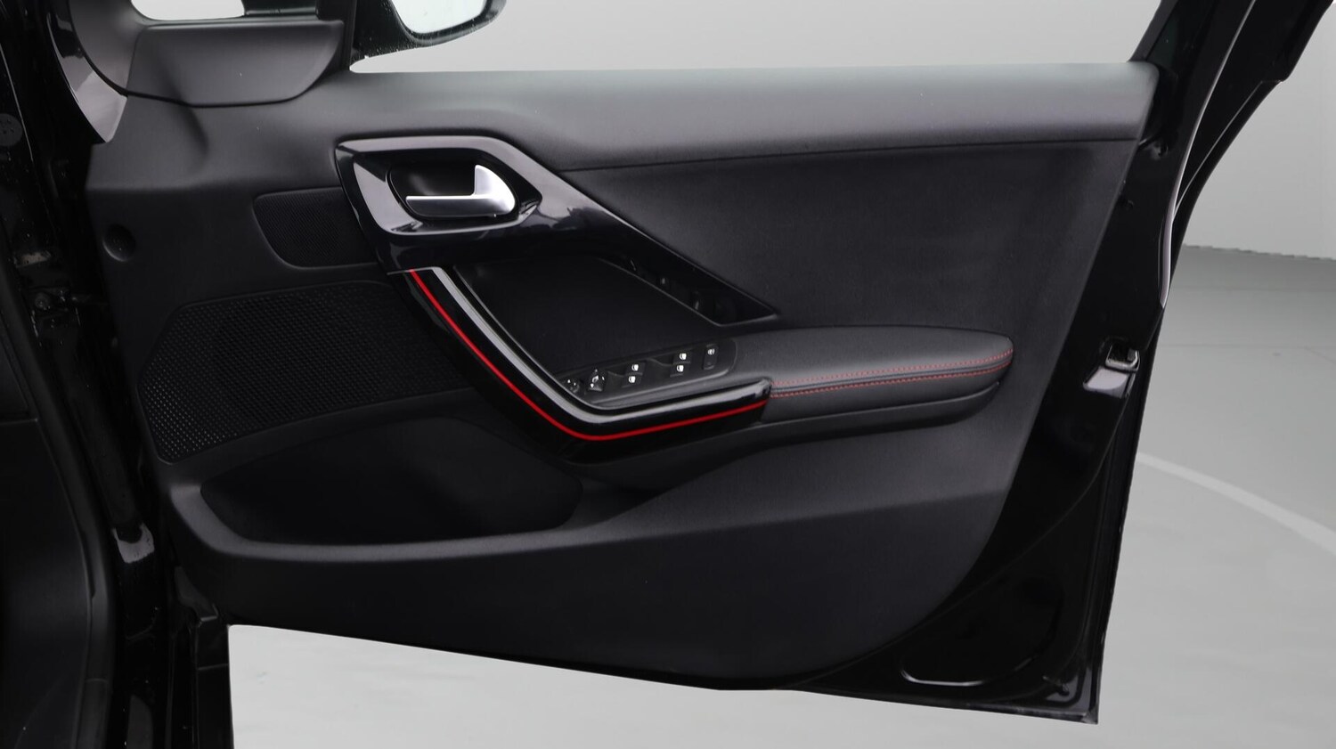 Used Peugeot 2008 2019 for sale - 76644949: Photo 16