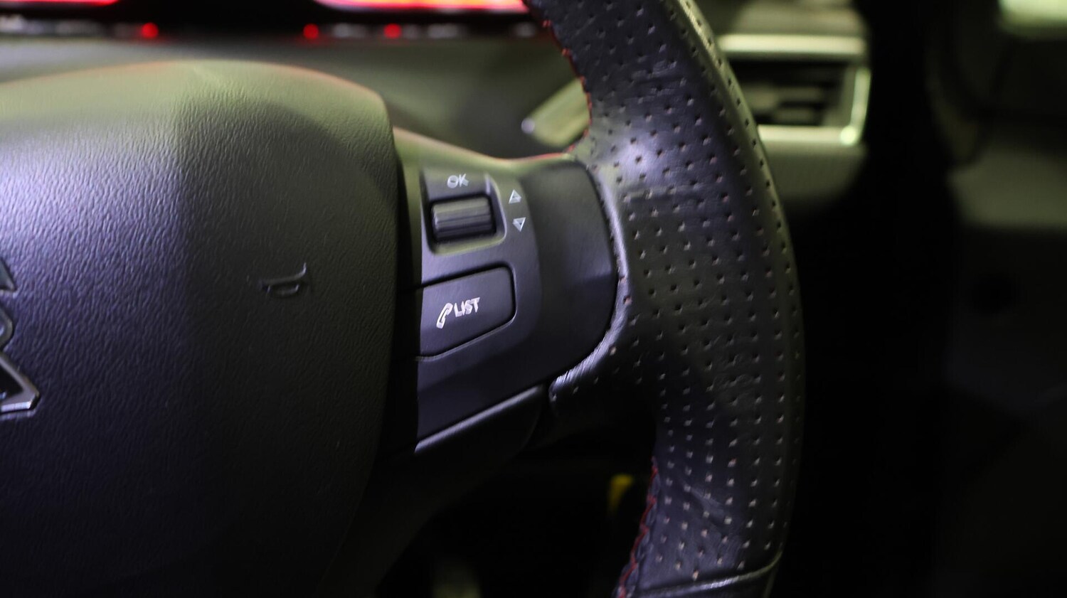 Used Peugeot 2008 2019 for sale - 76644949: Photo 23