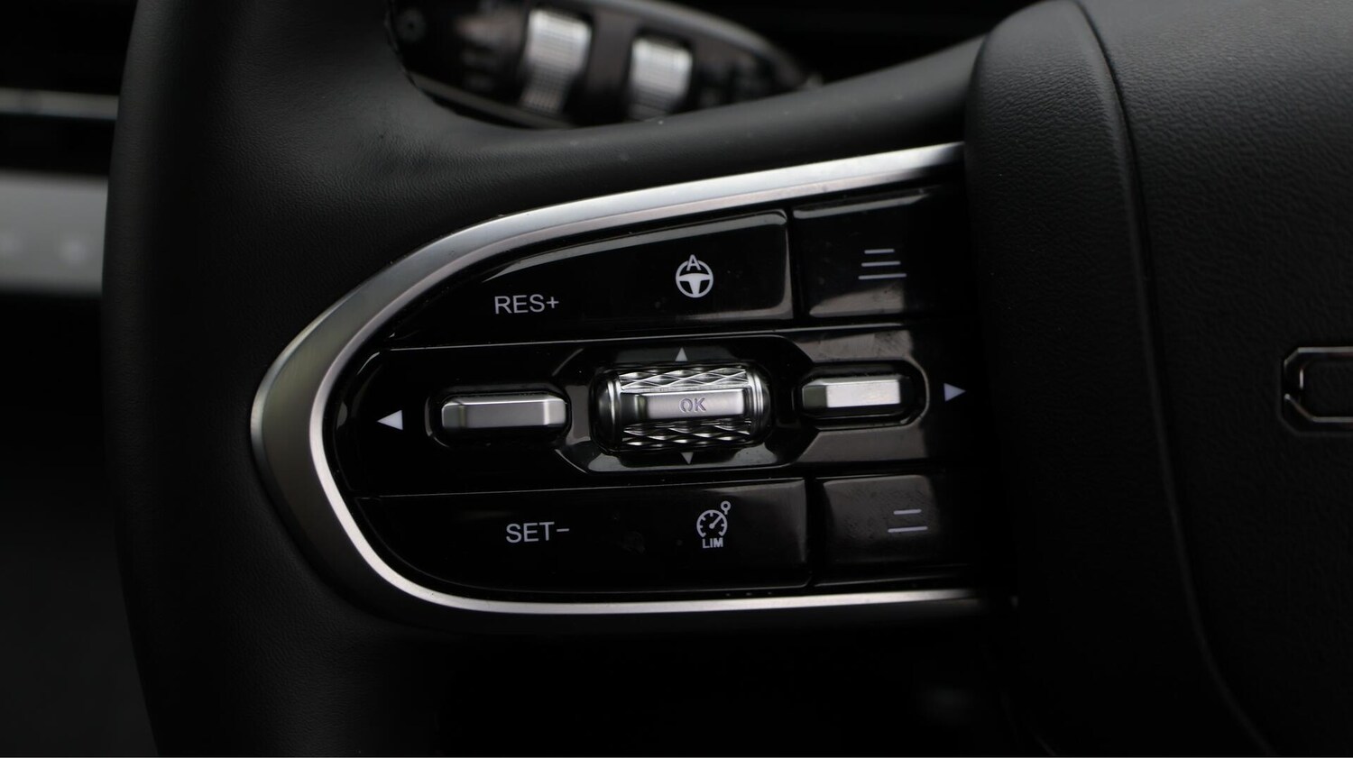 Used Omoda OMODA 5 for sale - 76485563: Photo 25