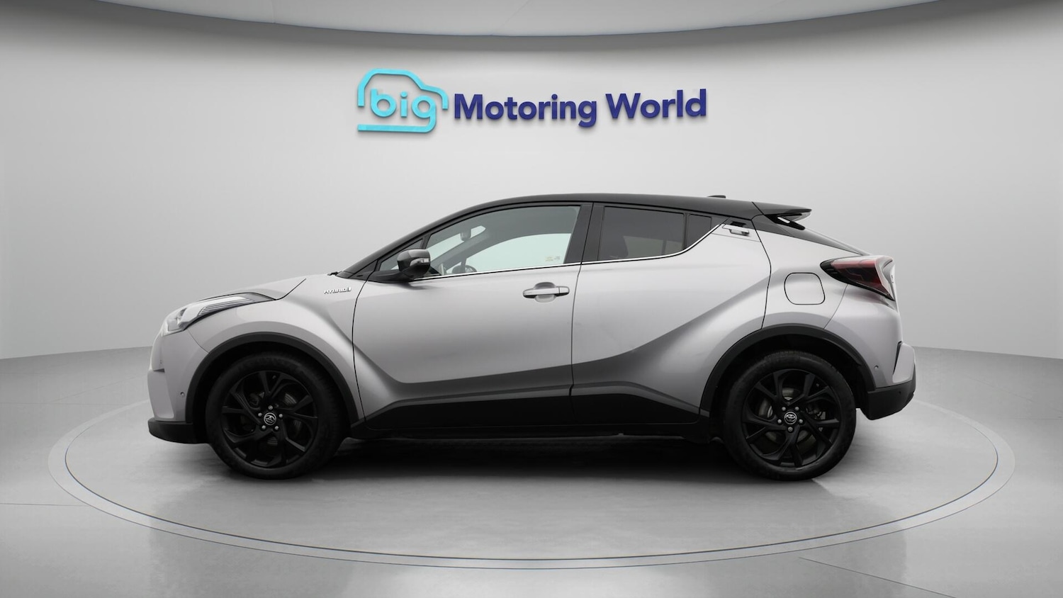 Used Toyota C-HR 2019 for sale - 76370447: Photo 5
