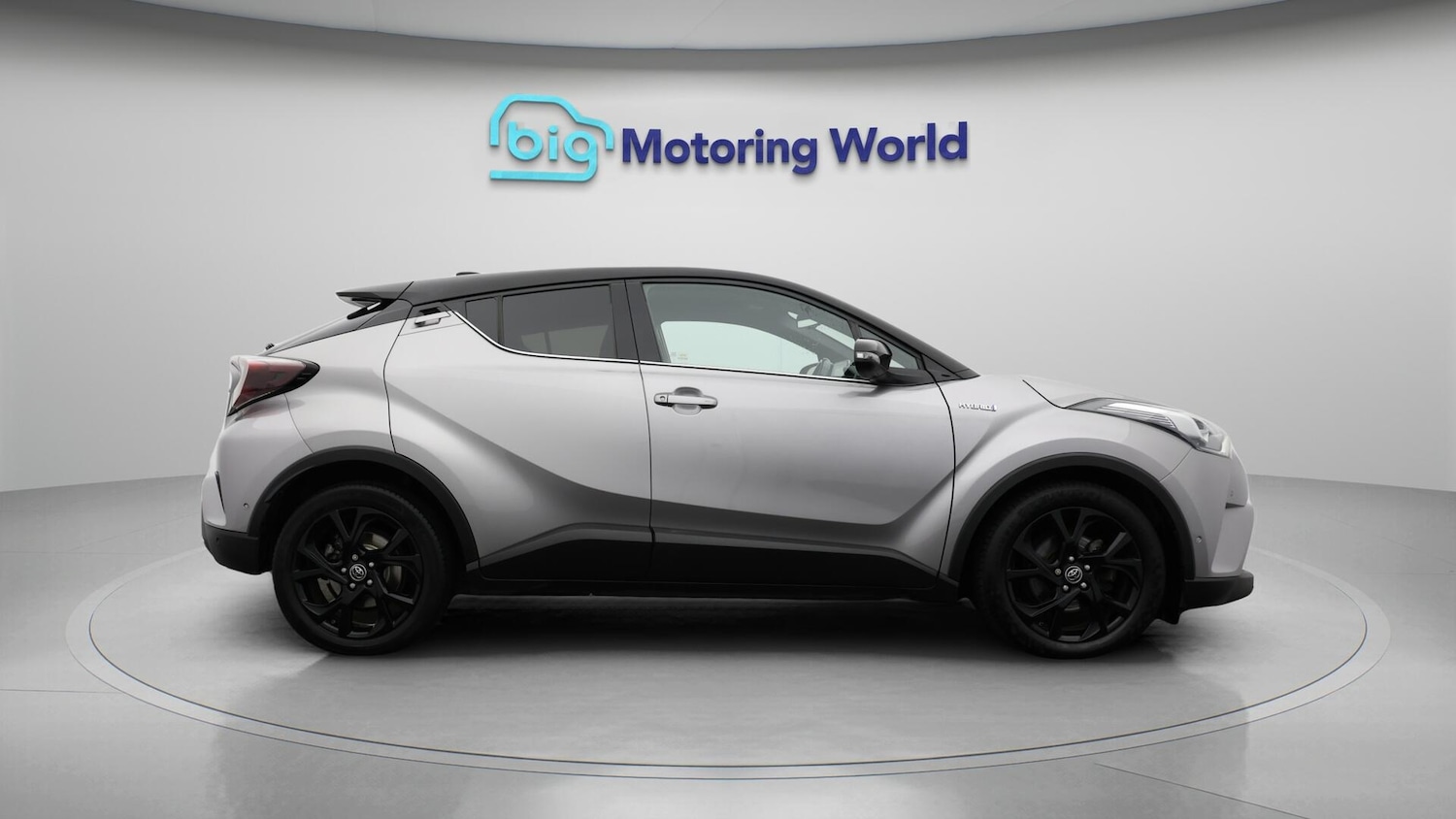 Used Toyota C-HR 2019 for sale - 76370447: Photo 9