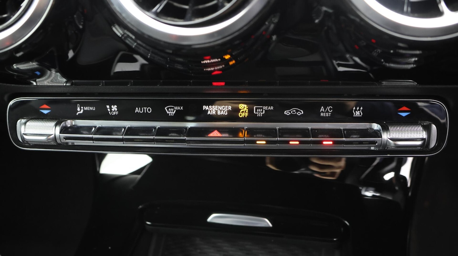 Used Mercedes-Benz A-Class 2021 for sale - 76381242: Photo 12