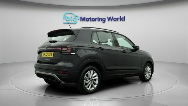 Used Volkswagen T-Cross 2022 for sale - 76326910: Photo 8