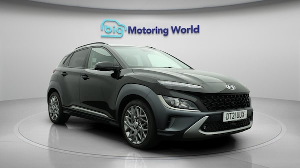 Used Hyundai KONA 2021 for sale - 76284138: Photo 2