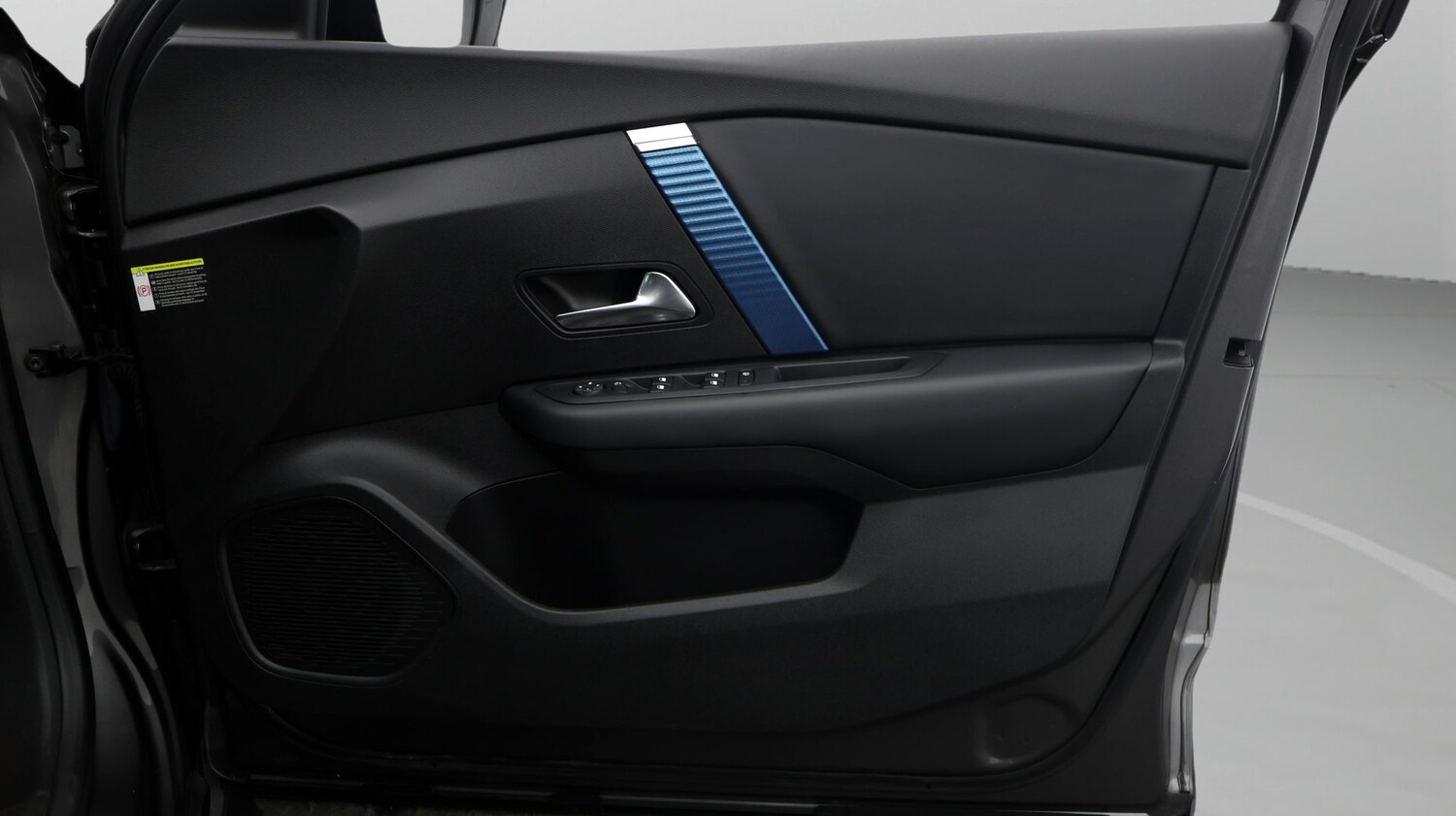 Used Citroen e-C4 for sale - 77181979: Photo 15