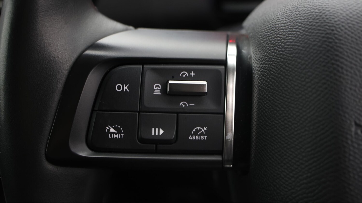 Used Citroen e-C4 for sale - 77181979: Photo 21