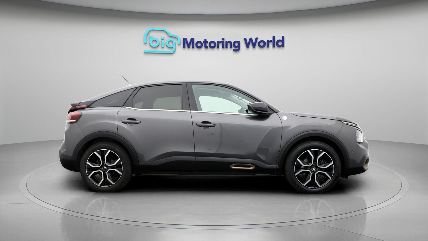 Used Citroen e-C4 for sale - 77181979: Photo 8