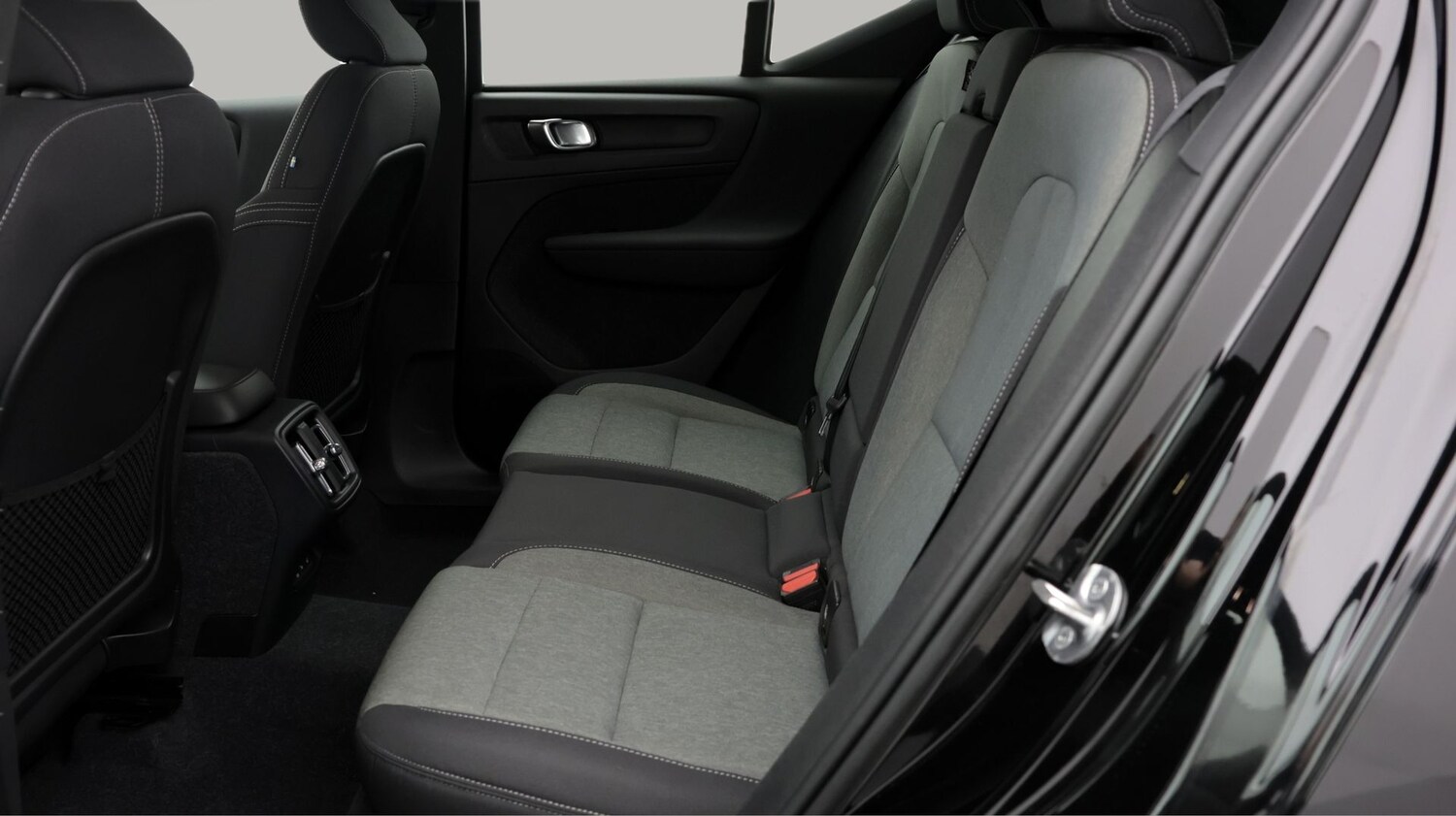 Used Volvo XC40 2022 for sale - 77935902: Photo 16