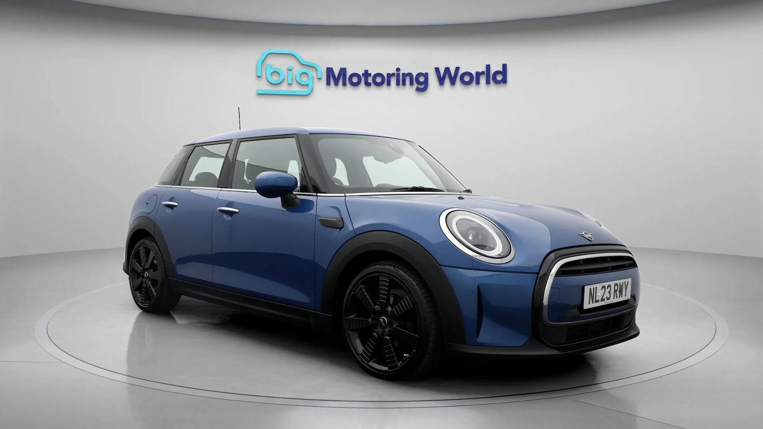 Used MINI Hatch 2023 for sale - 77644002: Photo 1