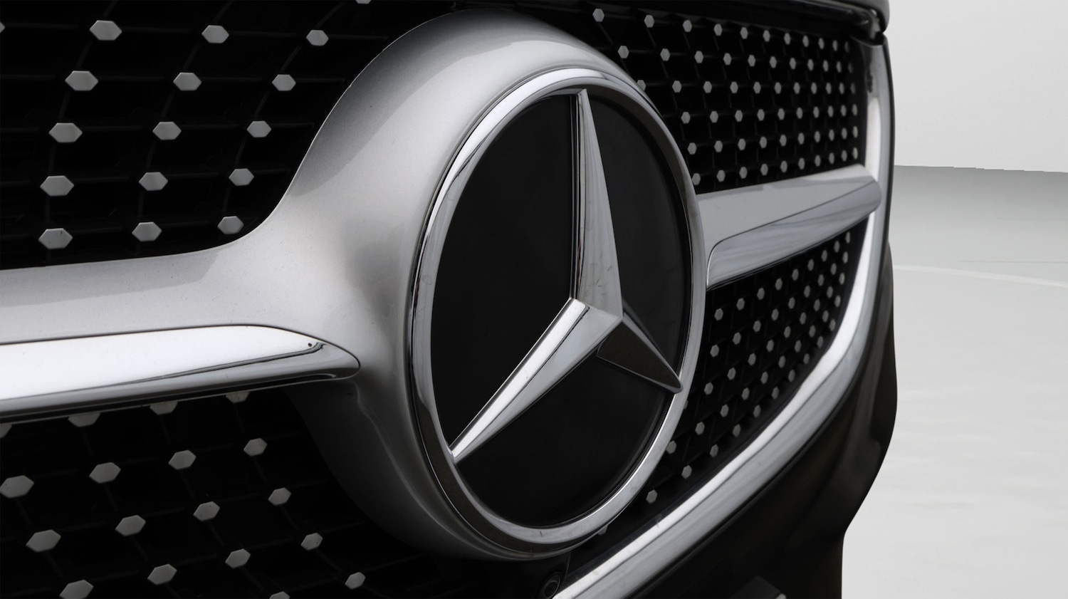 Used Mercedes-Benz V-Class 2023 for sale - 78039104: Photo 23