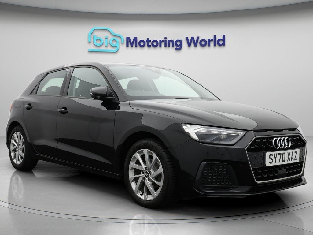 Used Audi A1 for sale - 76814849: Photo 6