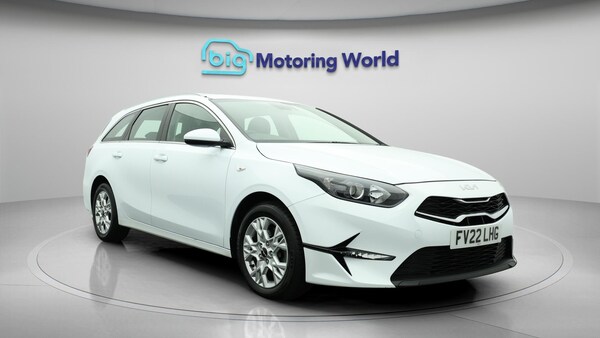 Used Kia Ceed 2022 for sale - 76294947: Photo 2