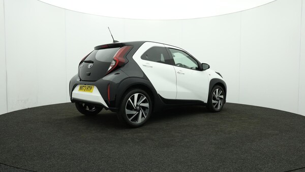 Used Toyota Aygo X 2023 for sale - 76032349: Photo 14