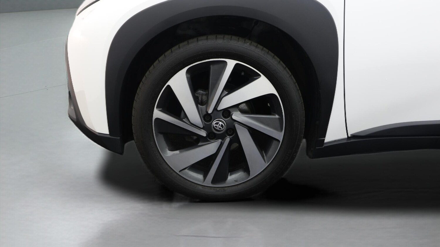 Used Toyota Aygo X 2023 for sale - 76032349: Photo 29