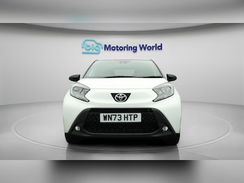 Used Toyota Aygo X 2023 for sale - 76032349: Photo
