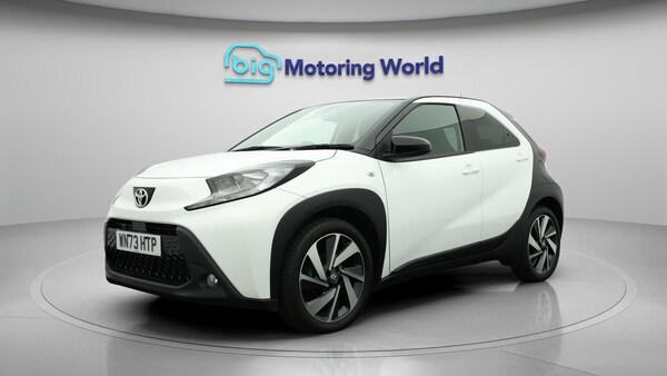 Used Toyota Aygo X 2023 for sale - 76032349: Photo 4