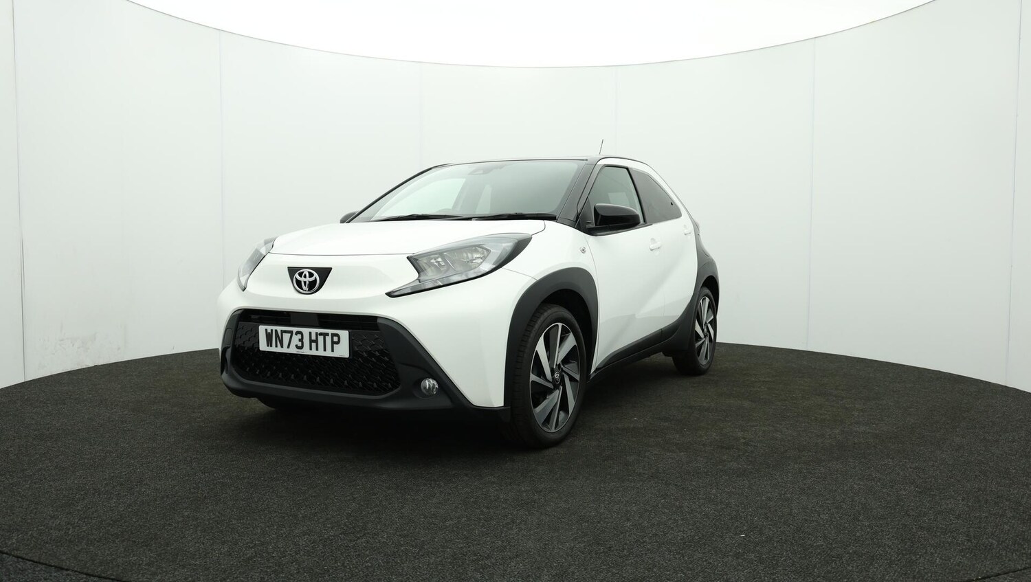 Used Toyota Aygo X 2023 for sale - 76032349: Photo 61