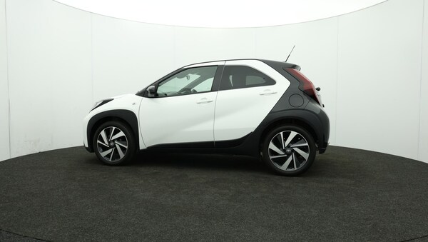Used Toyota Aygo X 2023 for sale - 76032349: Photo 73