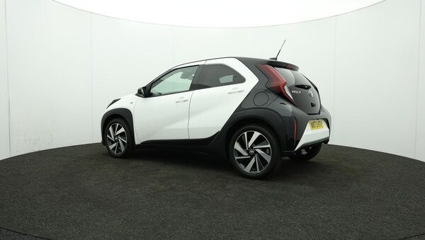 Used Toyota Aygo X 2023 for sale - 76032349: Photo 76