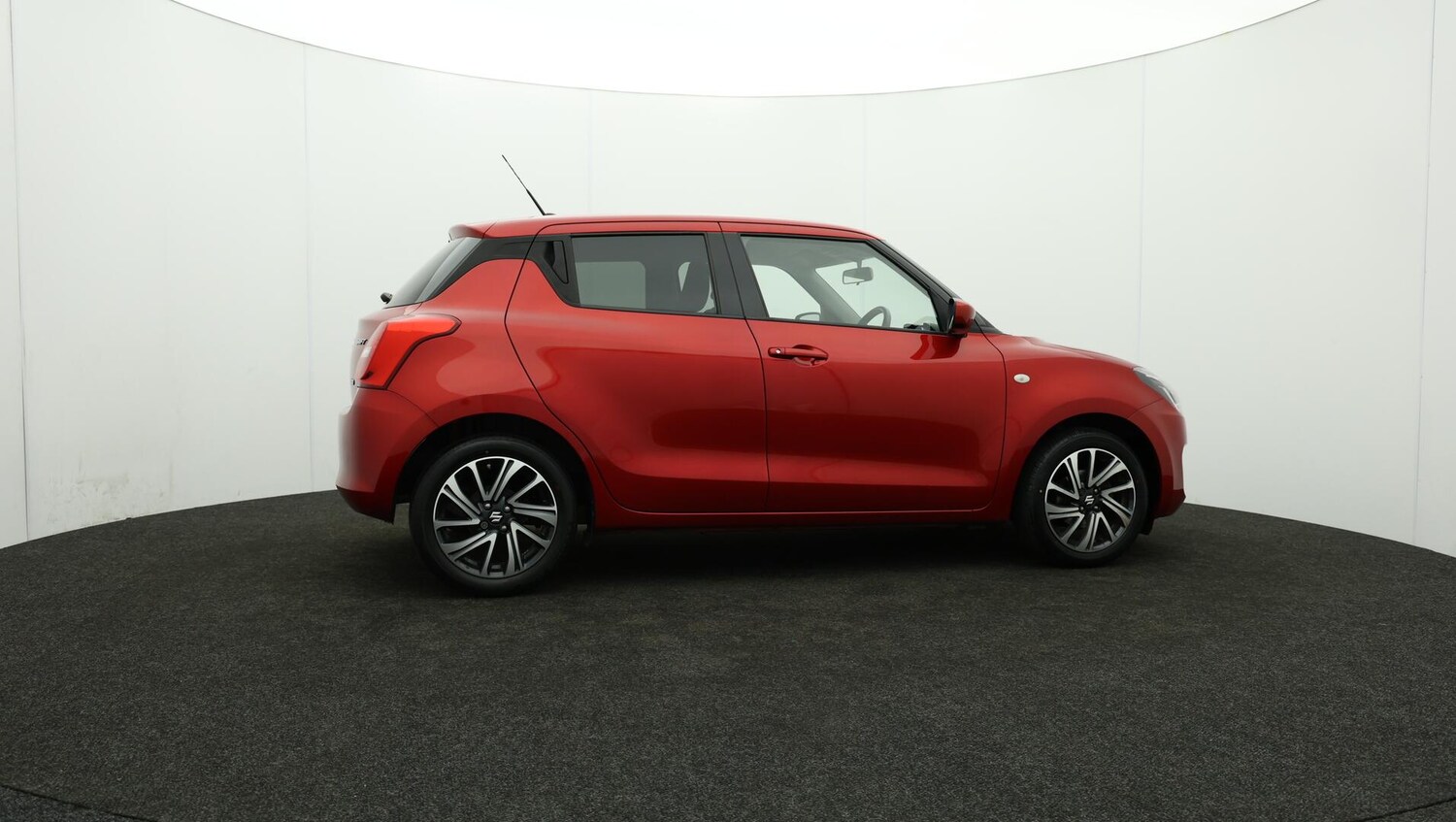 Used Suzuki Swift 2021 for sale - 76152525: Photo 32