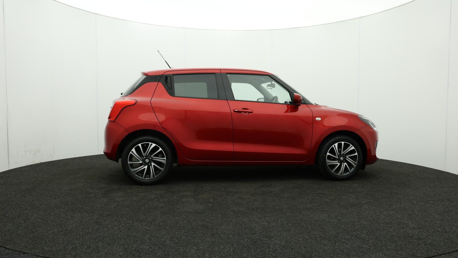 Used Suzuki Swift 2021 for sale - 76152525: Photo 33