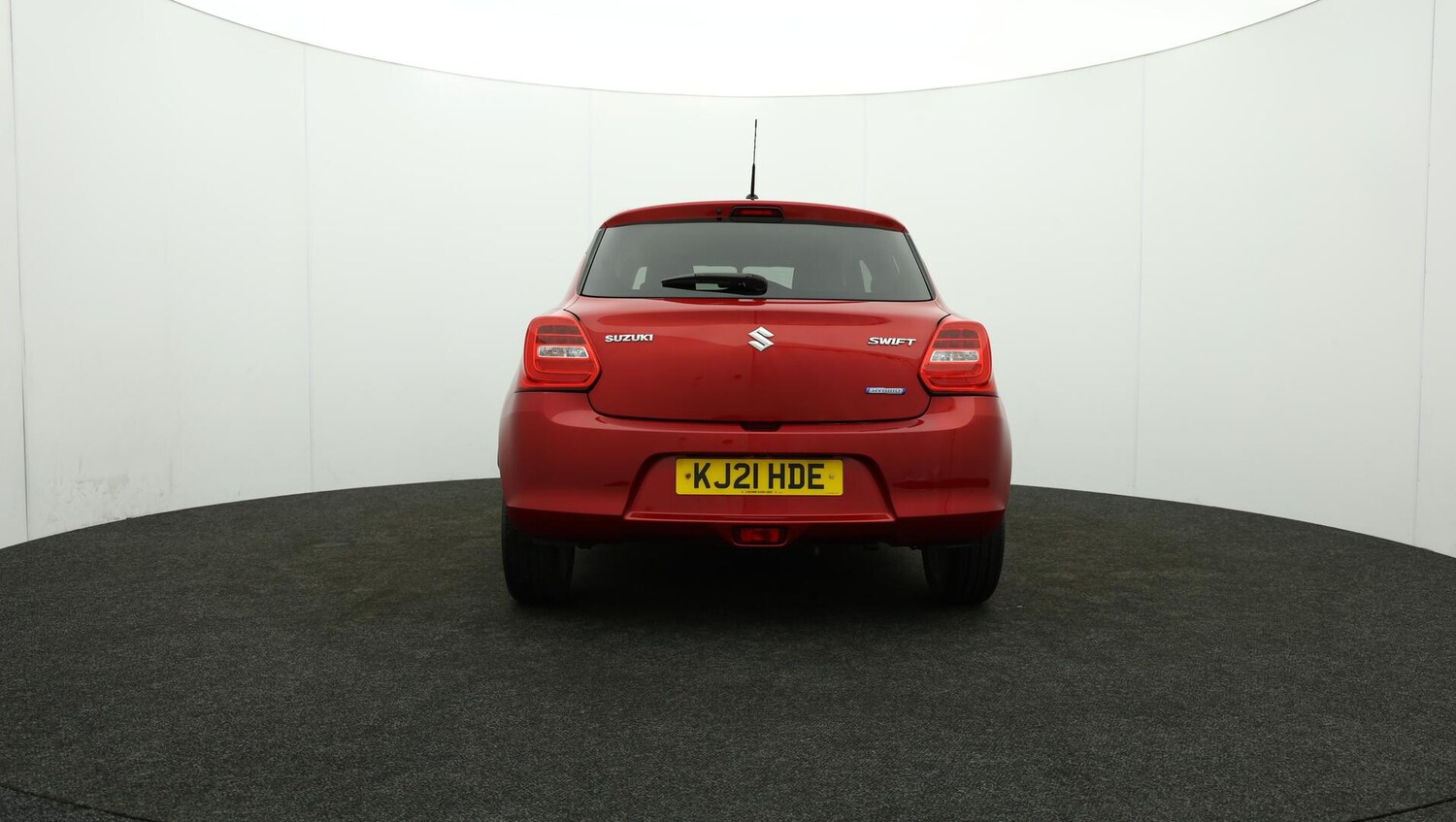 Used Suzuki Swift 2021 for sale - 76152525: Photo 49