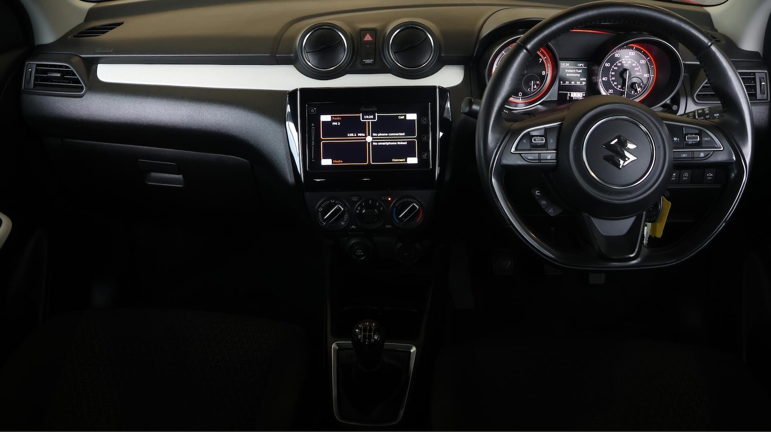 Used Suzuki Swift 2021 for sale - 76152525: Photo 6