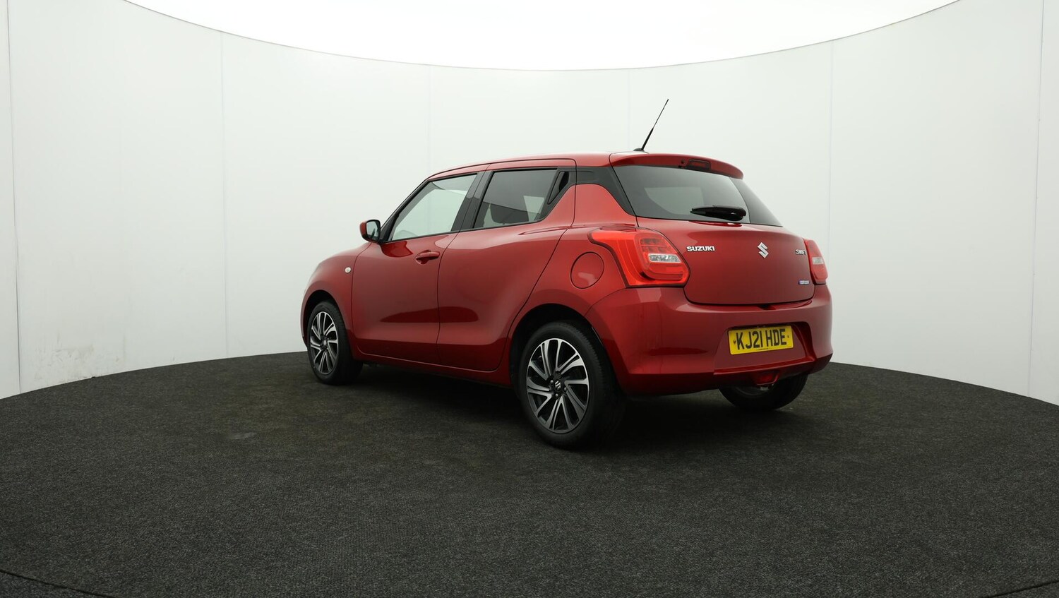 Used Suzuki Swift 2021 for sale - 76152525: Photo 72