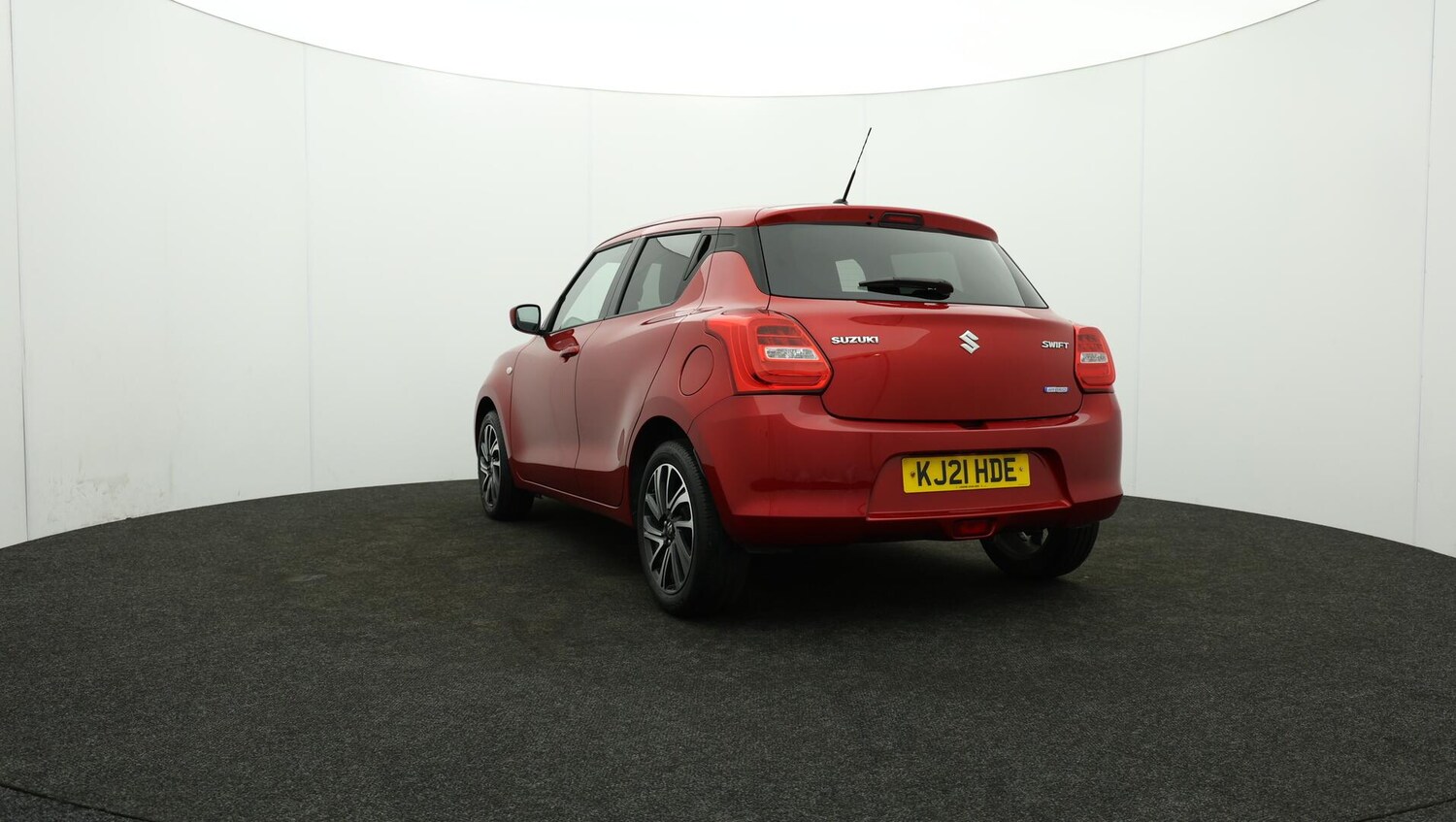 Used Suzuki Swift 2021 for sale - 76152525: Photo 74