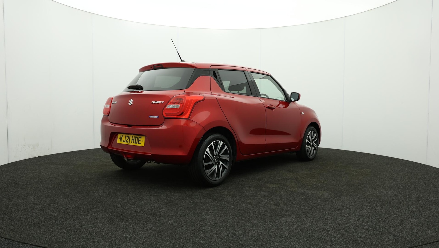 Used Suzuki Swift 2021 for sale - 76152525: Photo 78