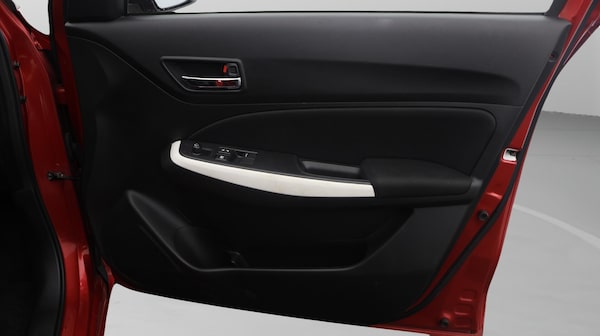 Used Suzuki Swift 2021 for sale - 76152525: Photo 8