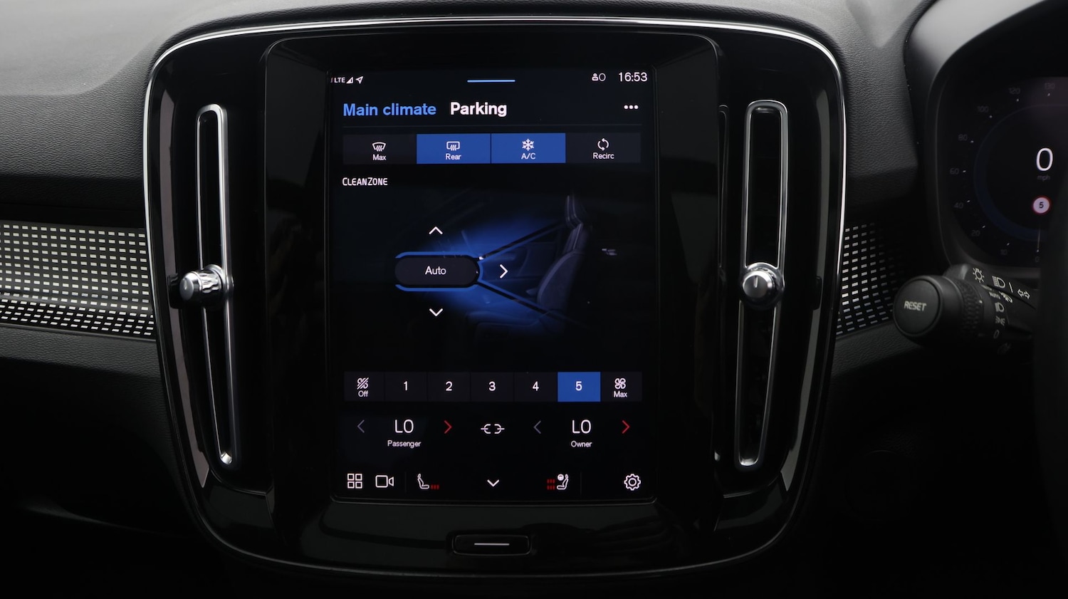 Used Volvo XC40 2021 for sale - 77206866: Photo 12